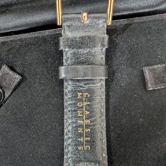 Vintage Disney Watch Mickey Mouse Painting Walt Disney Portrait - Working Watch - Picture 8 of 8